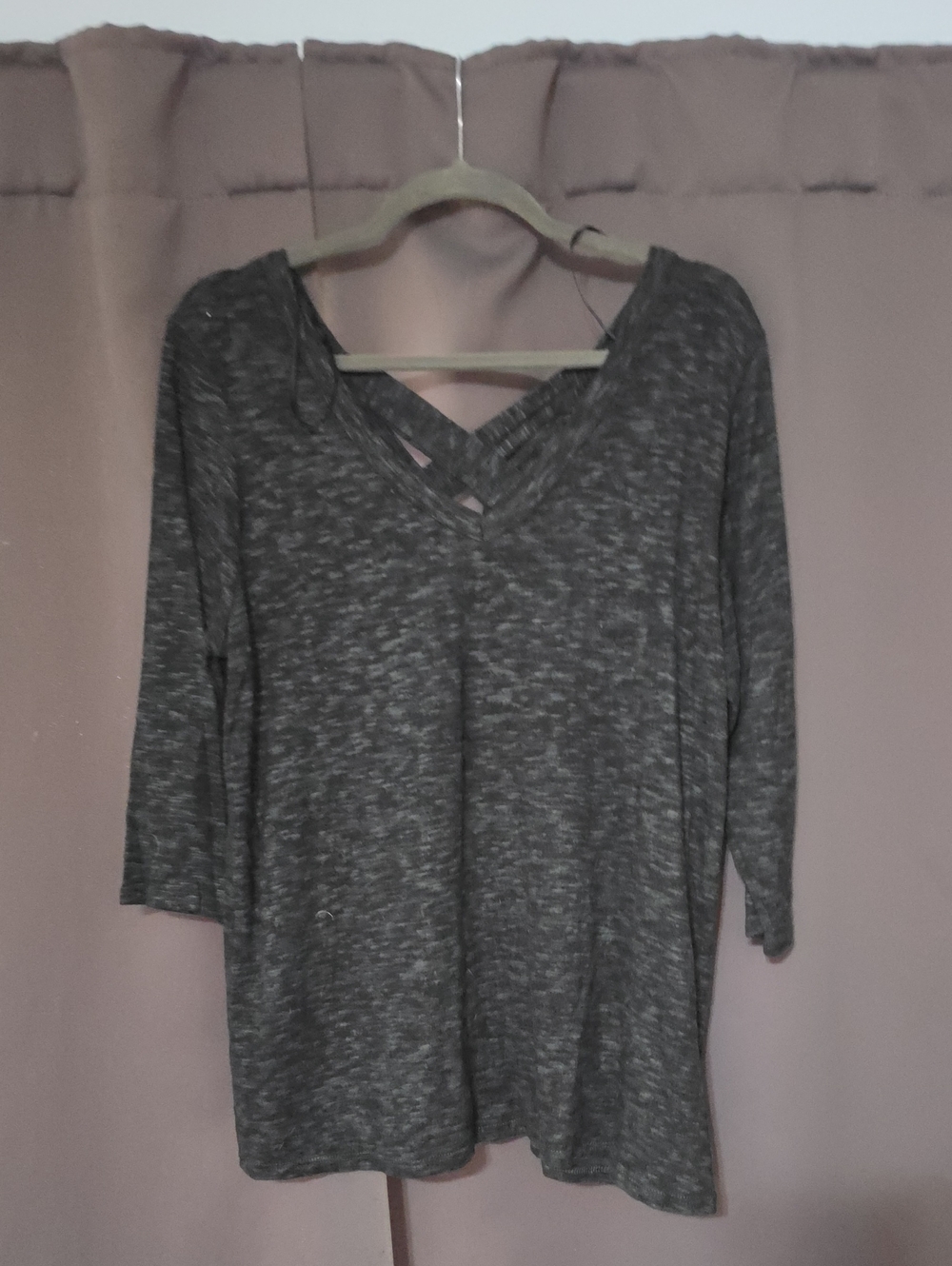 Kaileigh Heathered Charcoal V-Neck Long Sleeve Top